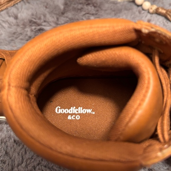 Men’s leather Goodfellow & co high tops - Picture 7 of 13
